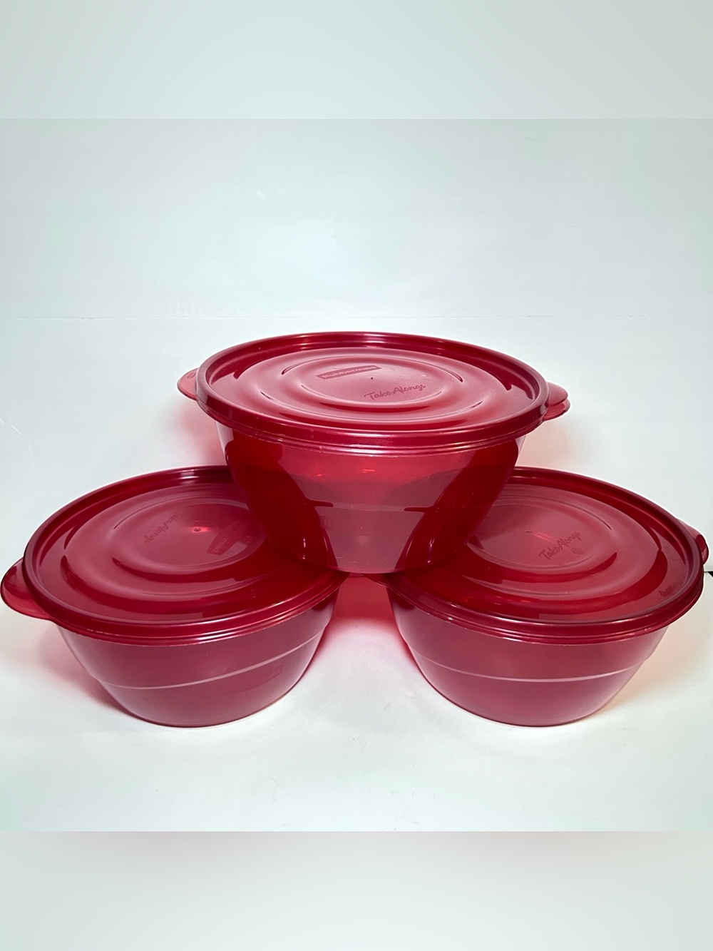 Rubbermaid Takealongs 15.7 Cup Ruby Red Bowls and Lids (3) Holiday Edition